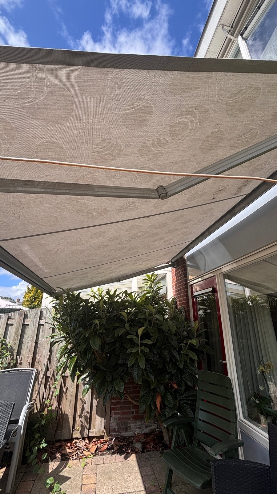 Elektrisch zonnescherm - Knikarmscherm, Tuin en Terras, Zonneschermen, Ophalen, Gebruikt, Elektrisch, 150 tot 300 cm