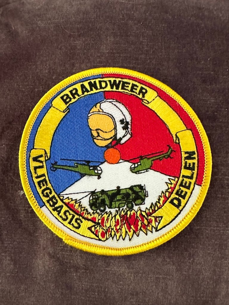 Brandweer vliegbasis Deelen patch, Ophalen of Verzenden, Gebruikt, Patch, Badge of Embleem