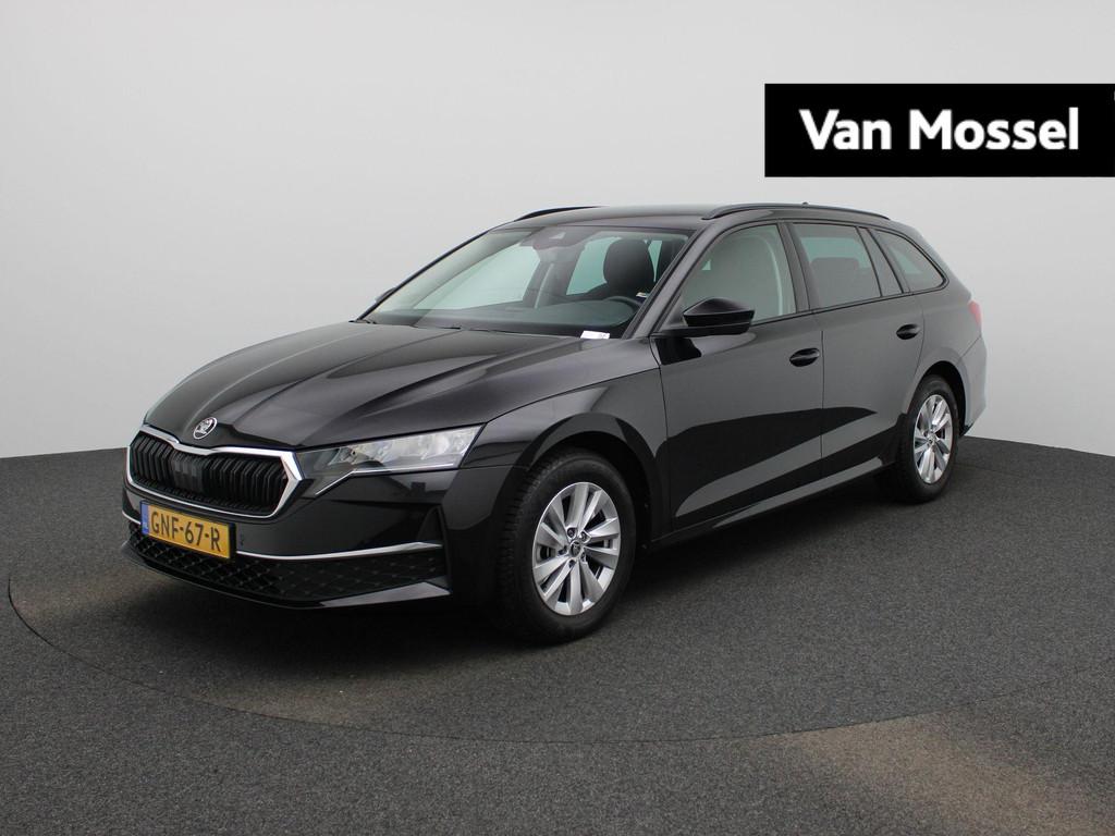 Skoda Octavia Combi 1.5 TSI MHEV Business Edition Plus 115 P, Auto's, Skoda, 12 maanden, Stof, 4 cilinders, 116 pk