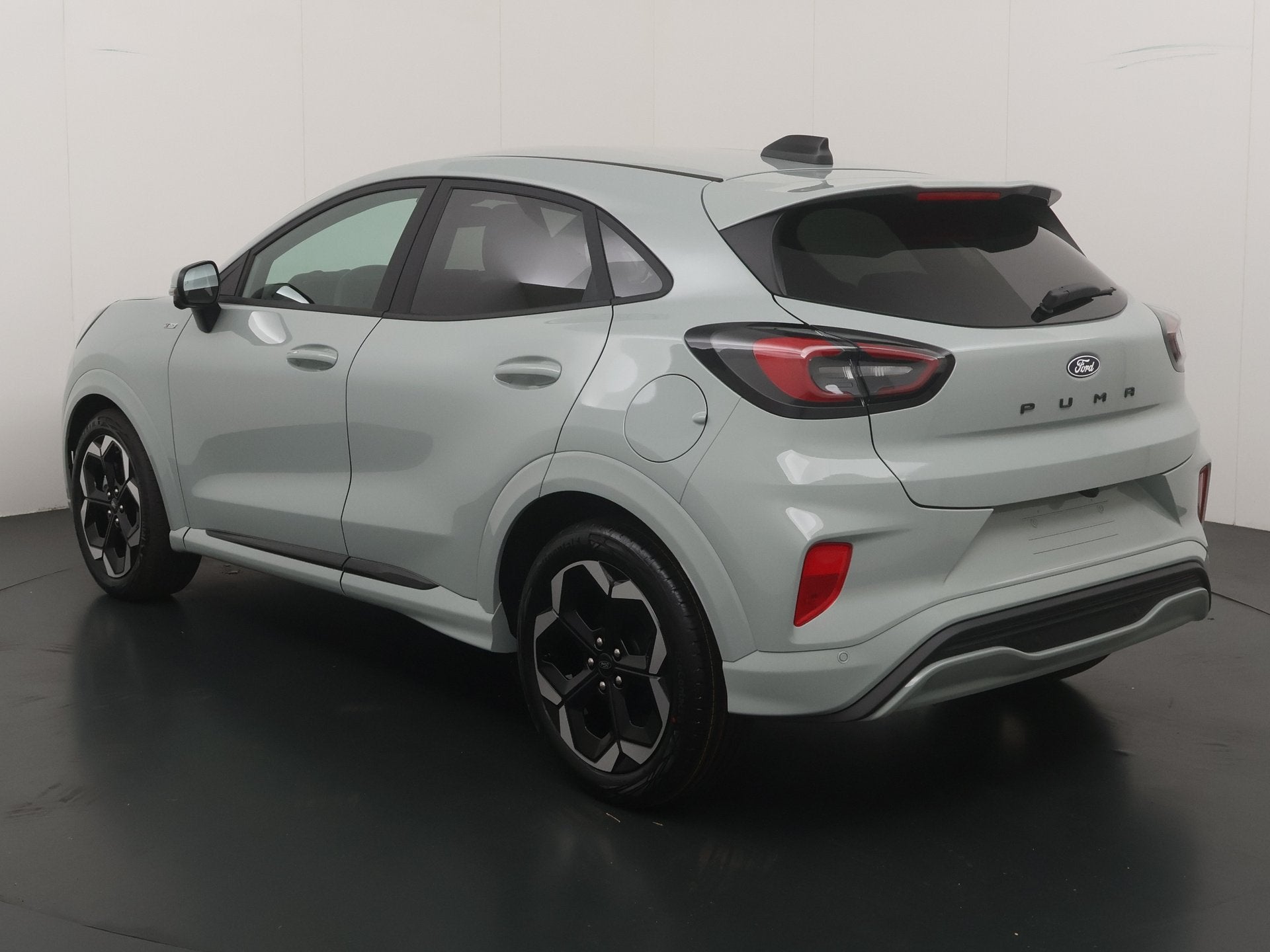 Ford Puma Hybrid ST-Line X 125pk *GRATIS AUTOMAAT* Driver As, Auto's, Puma, Leder en Stof, 665 kg, Nieuw