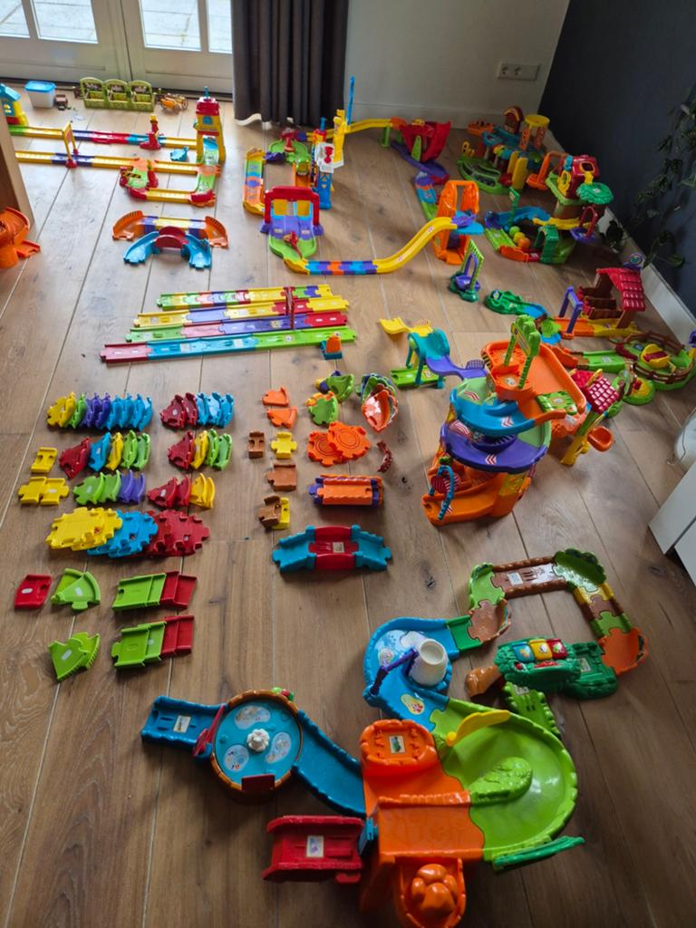 Heel veel vtech toet toet en zoef zoef, Ophalen of Verzenden, Zo goed als nieuw, 2 tot 4 jaar