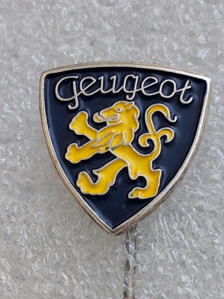 Speldje Peugeot oud logo, Ophalen of Verzenden, Gebruikt, Transport