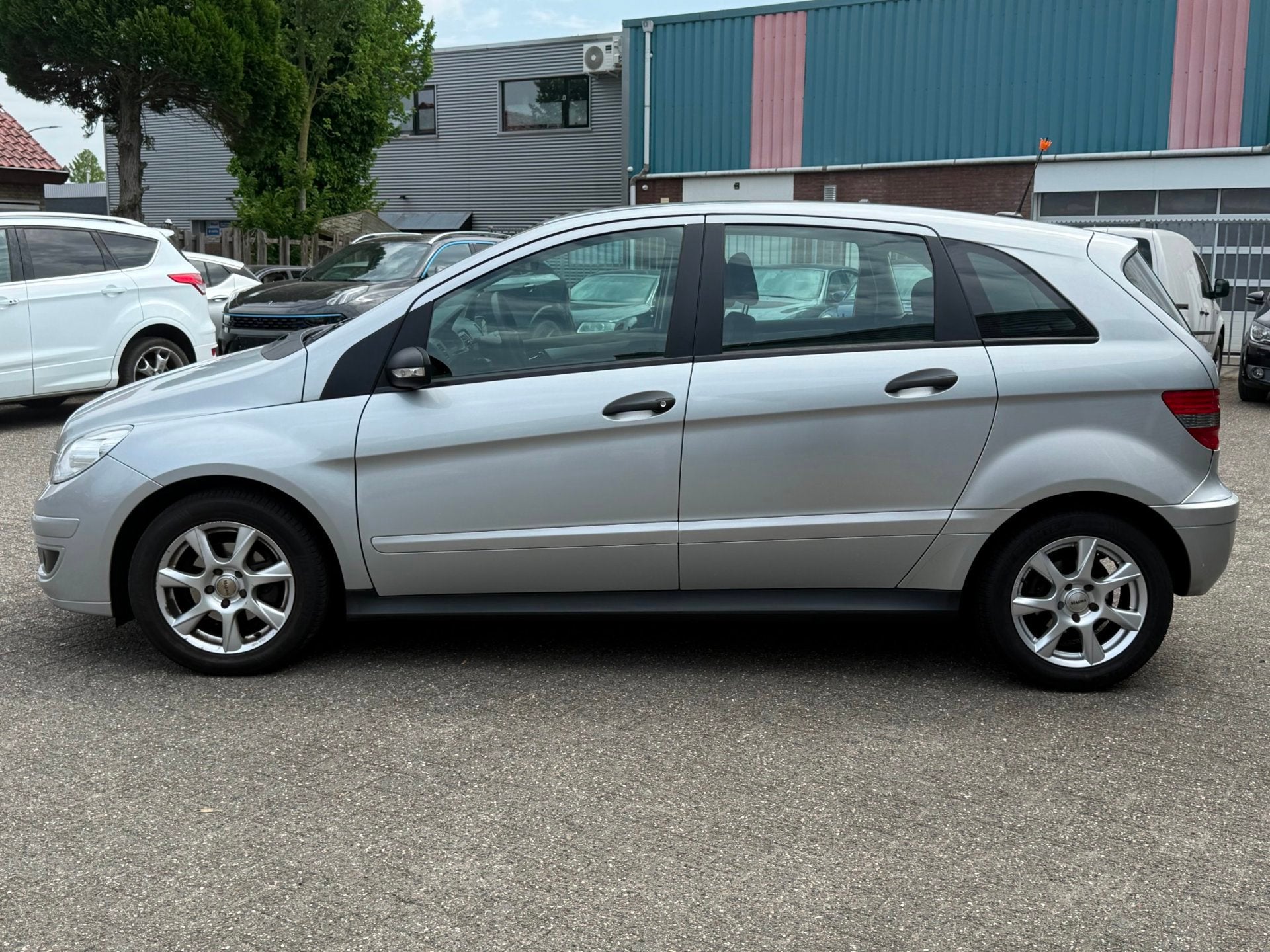 Mercedes-Benz B-klasse 170 CLIMA/NAVI/AUTOMAAT, Stof, Gebruikt, 116 pk, 14 km/l