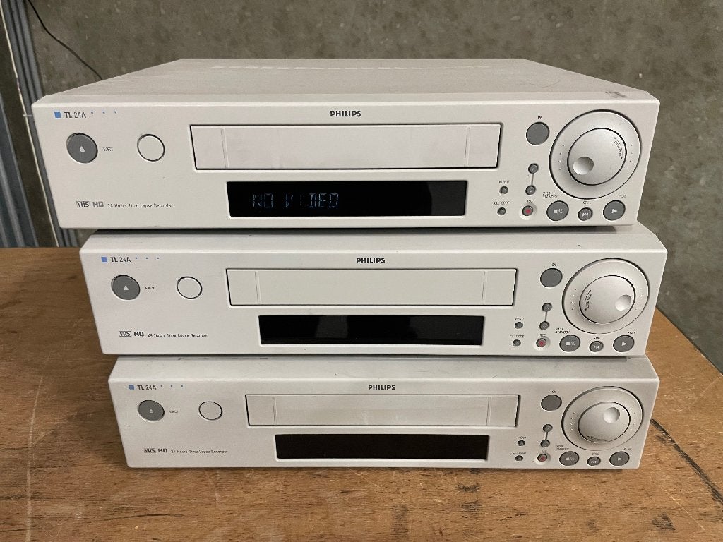 Phillips TL 24A - VHS HQ 24 Hours Time Lapse Recorder, Audio, Tv en Foto, Videospelers, Ophalen of Verzenden, Gebruikt, VHS-speler of -recorder