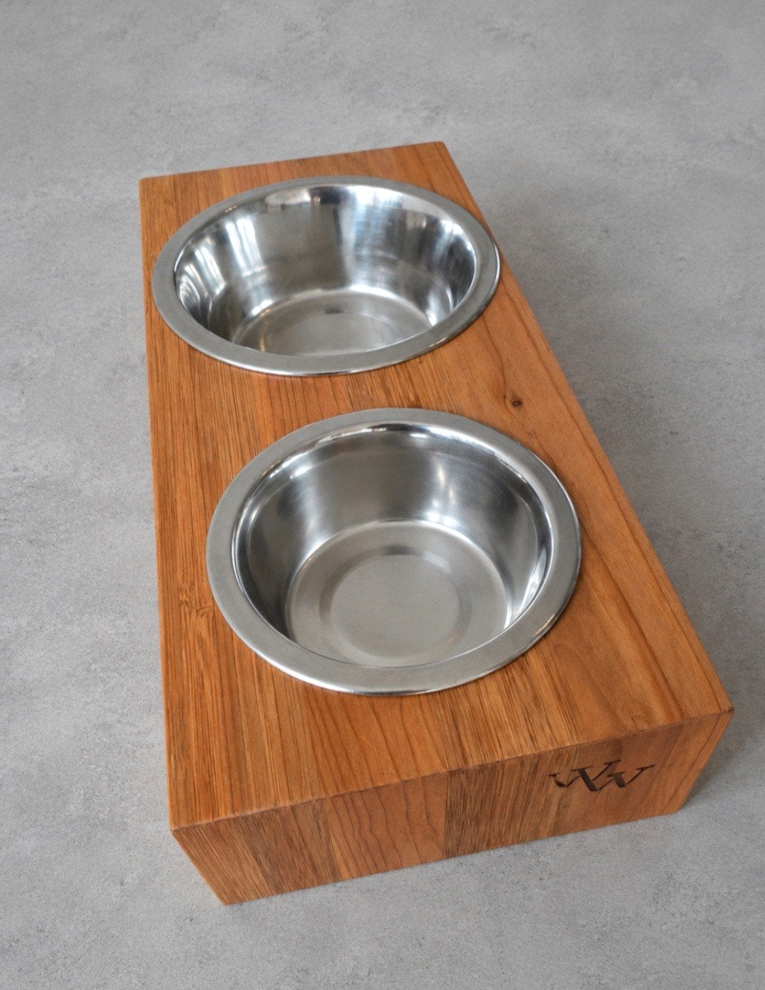 nette voerbak voor kleine hond / of kat : 300 + 200ml, Dieren en Toebehoren, Hondenvoerbakken en Drinkbakken, Ophalen of Verzenden