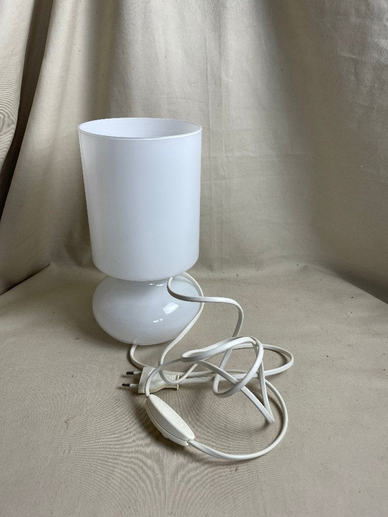 Vintage Ikea wit glazen Lykta tafellamp jaren 90, Huis en Inrichting, Lampen | Tafellampen, Vintage, 25 cm, Met schakelaar, E14 (klein)