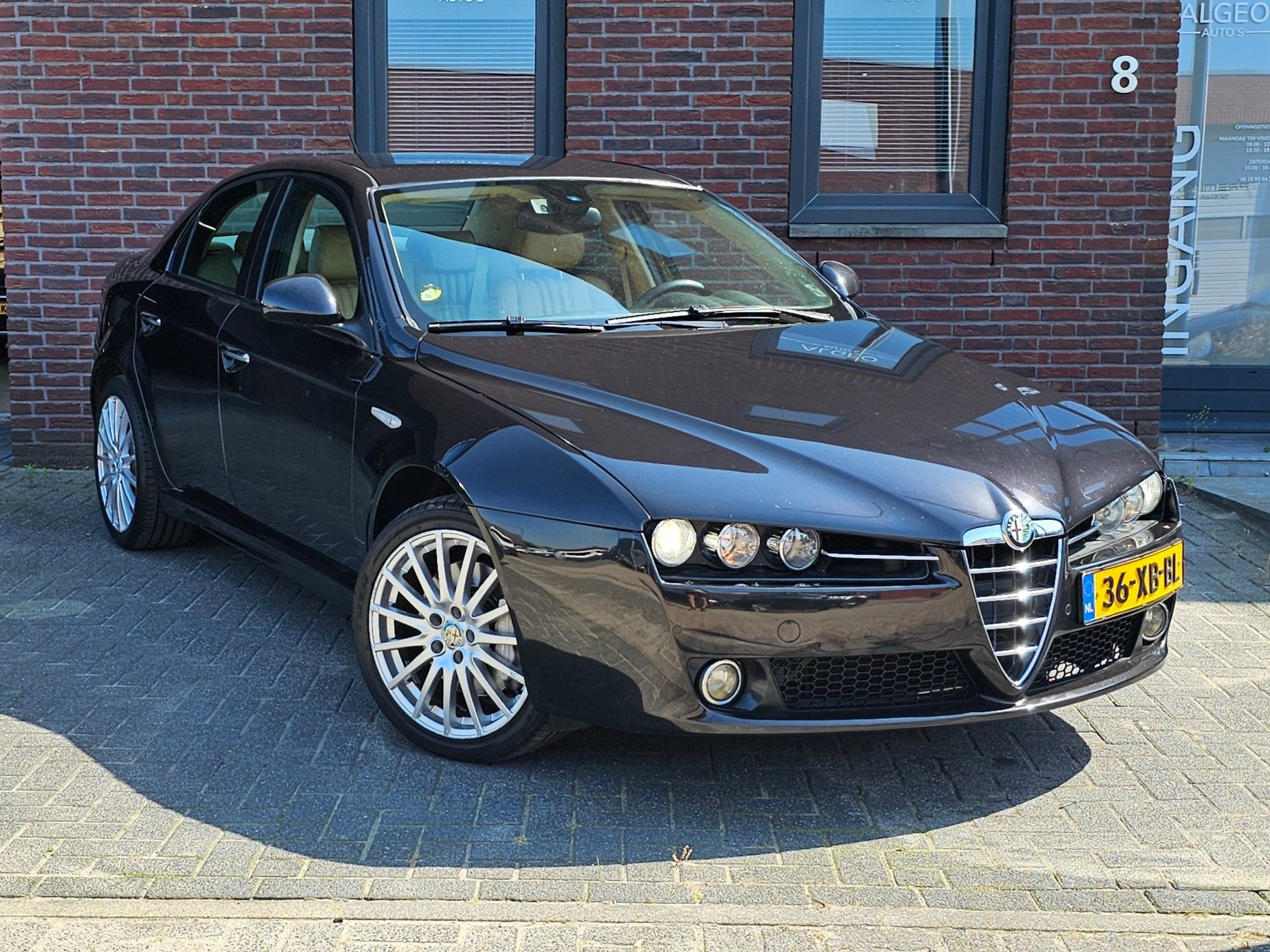 Alfa Romeo 159 3.2 JTS Q4 Q-tronic TI - tweede eigenaar / NA, Automaat, 3195 cc, Gebruikt, 1675 kg