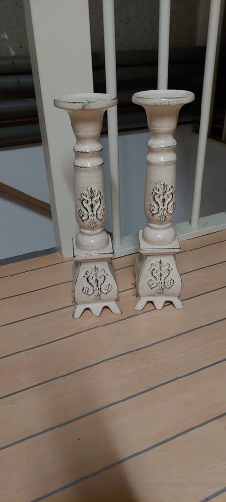 2 porseleinen kaarsenstandaards, Huis en Inrichting, Woonaccessoires | Kandelaars en Kaarsen, Ophalen of Verzenden