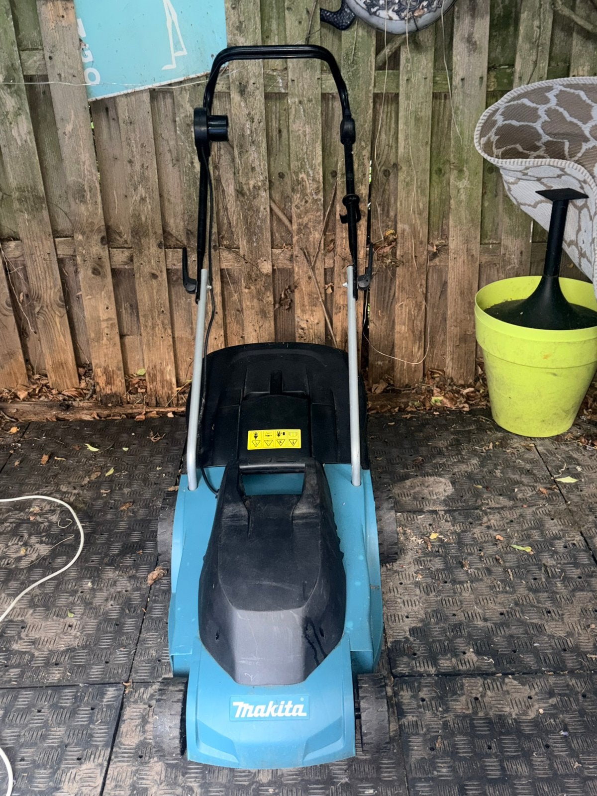 Makita ELM3710 elektrische grasmaaier 230V, 50Hz, 1300W, Ophalen of Verzenden