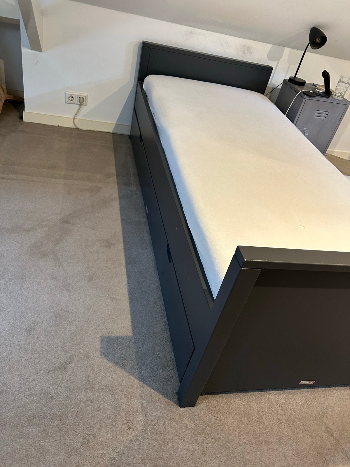 Kinderbed Bopita met lade voor logeerbed - Antraciet, Kinderen en Baby's, Kinderkamer | Bedden, Ophalen, 85 tot 100 cm, Gebruikt