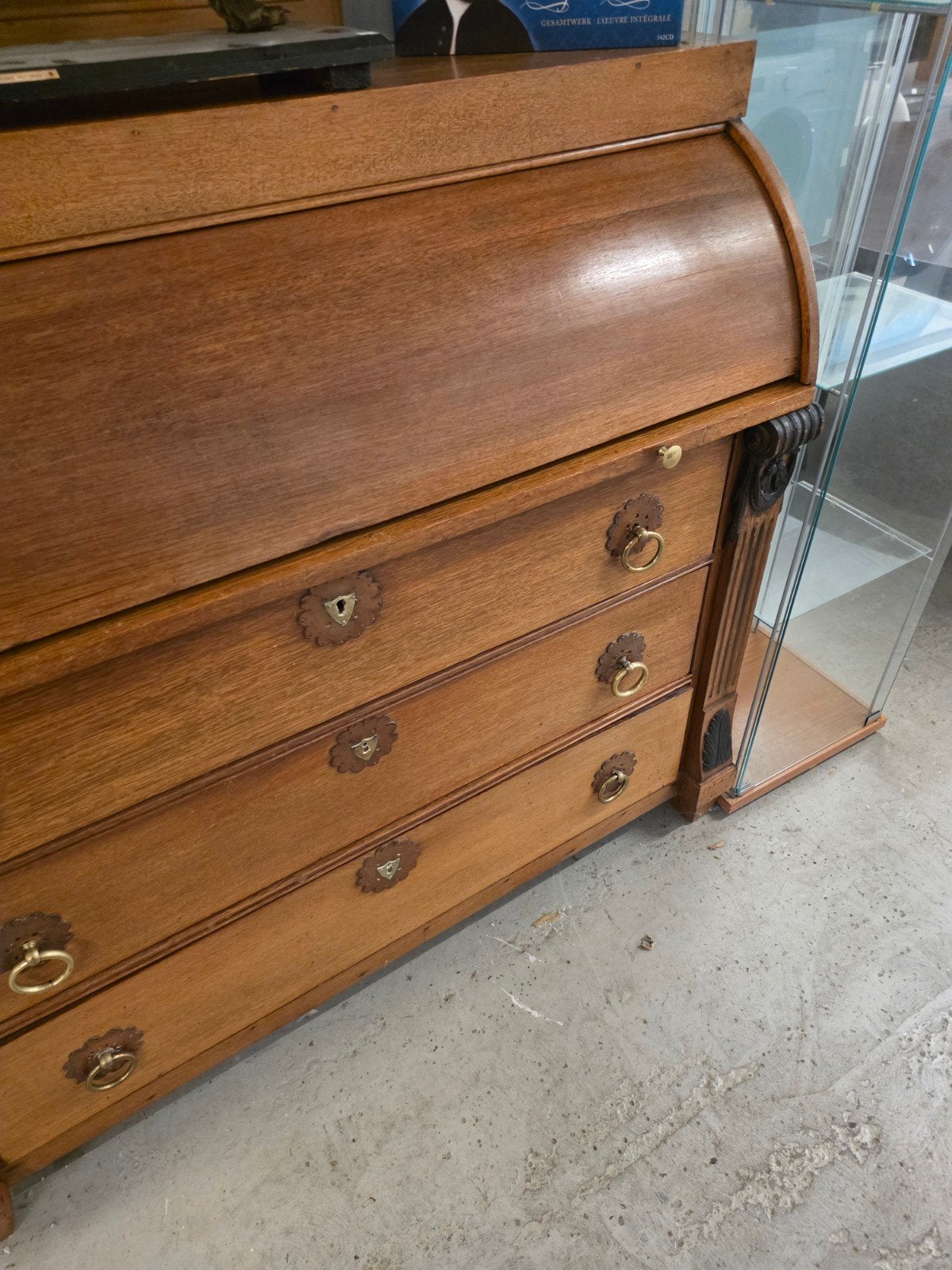 Antieke secretaire, Ophalen
