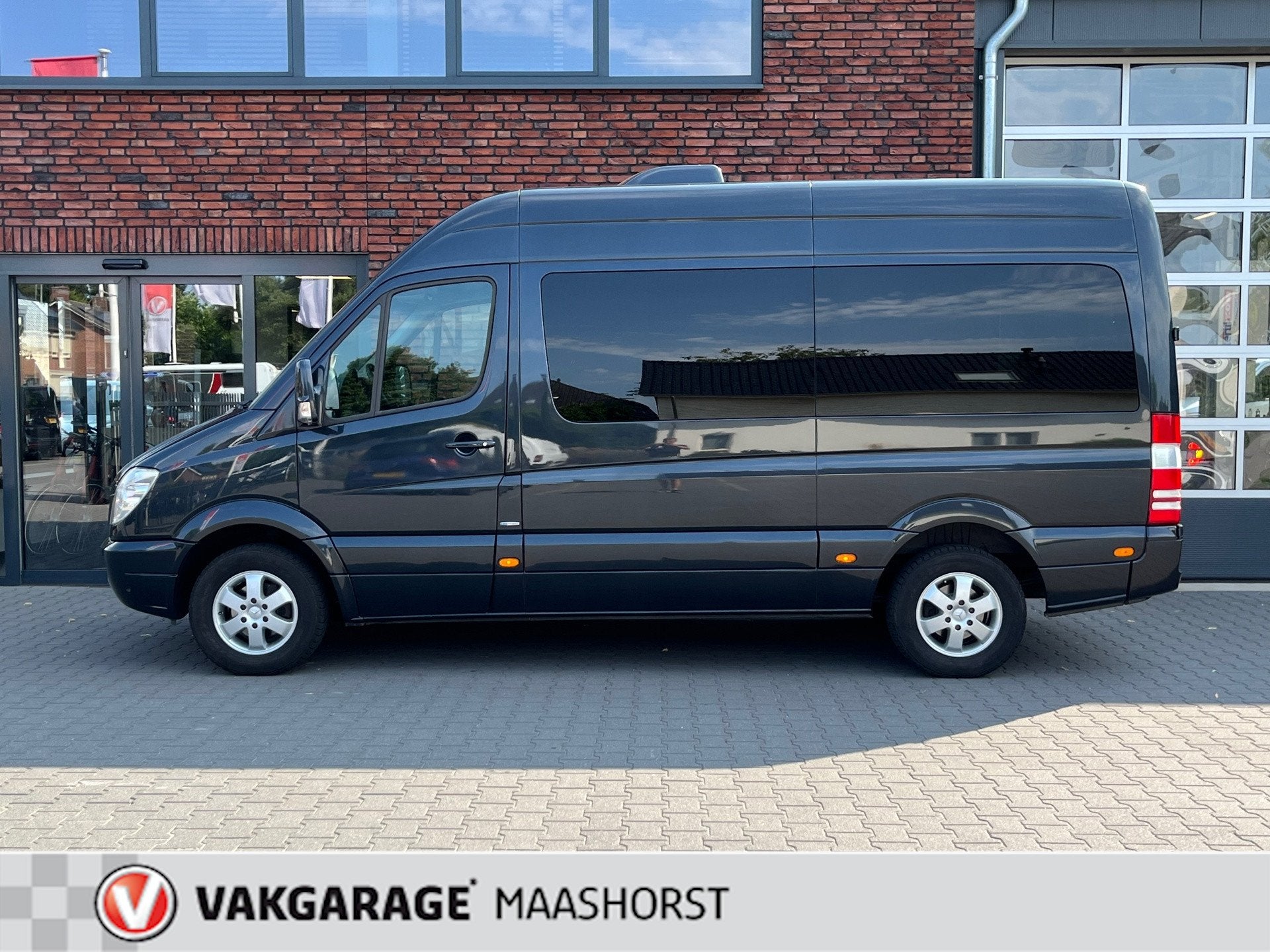 Mercedes-Benz Sprinter 216 2.2 CDI 366 HD 7 pers. MARGE Rols, Auto's, Euro 5, Achterwielaandrijving, Leder en Stof, Grijs