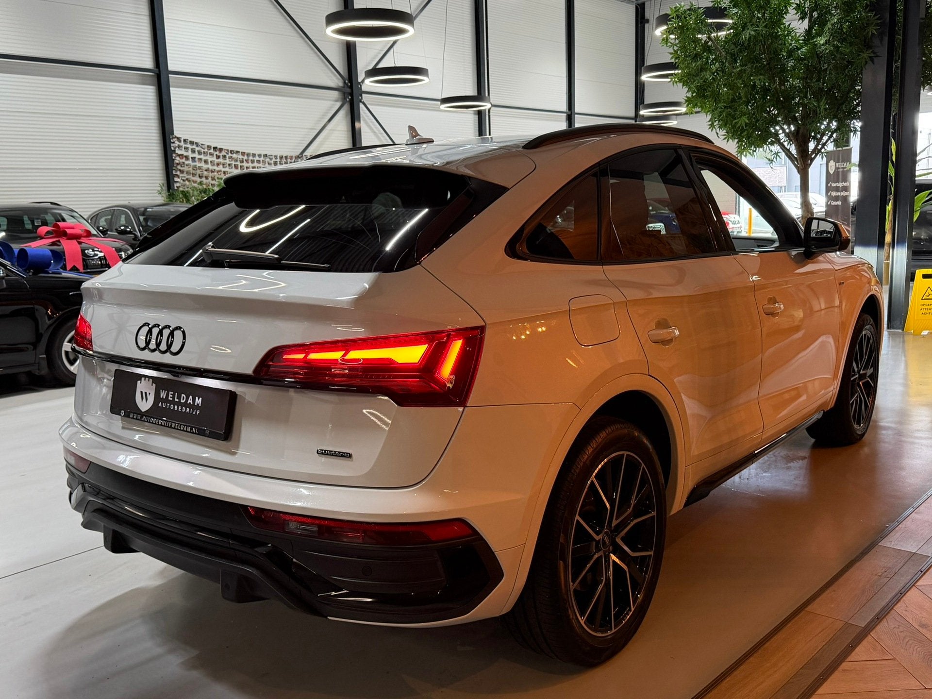 Audi Q5 Sportback 50 TFSI E Quattro S line|Garantie|Dealeron, Automaat, Stof, Gebruikt, 4 cilinders