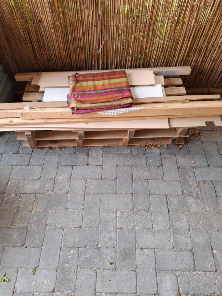 Gratis hout ophalen, Gebruikt, Ophalen of Verzenden, Pallet, Minder dan 200 cm