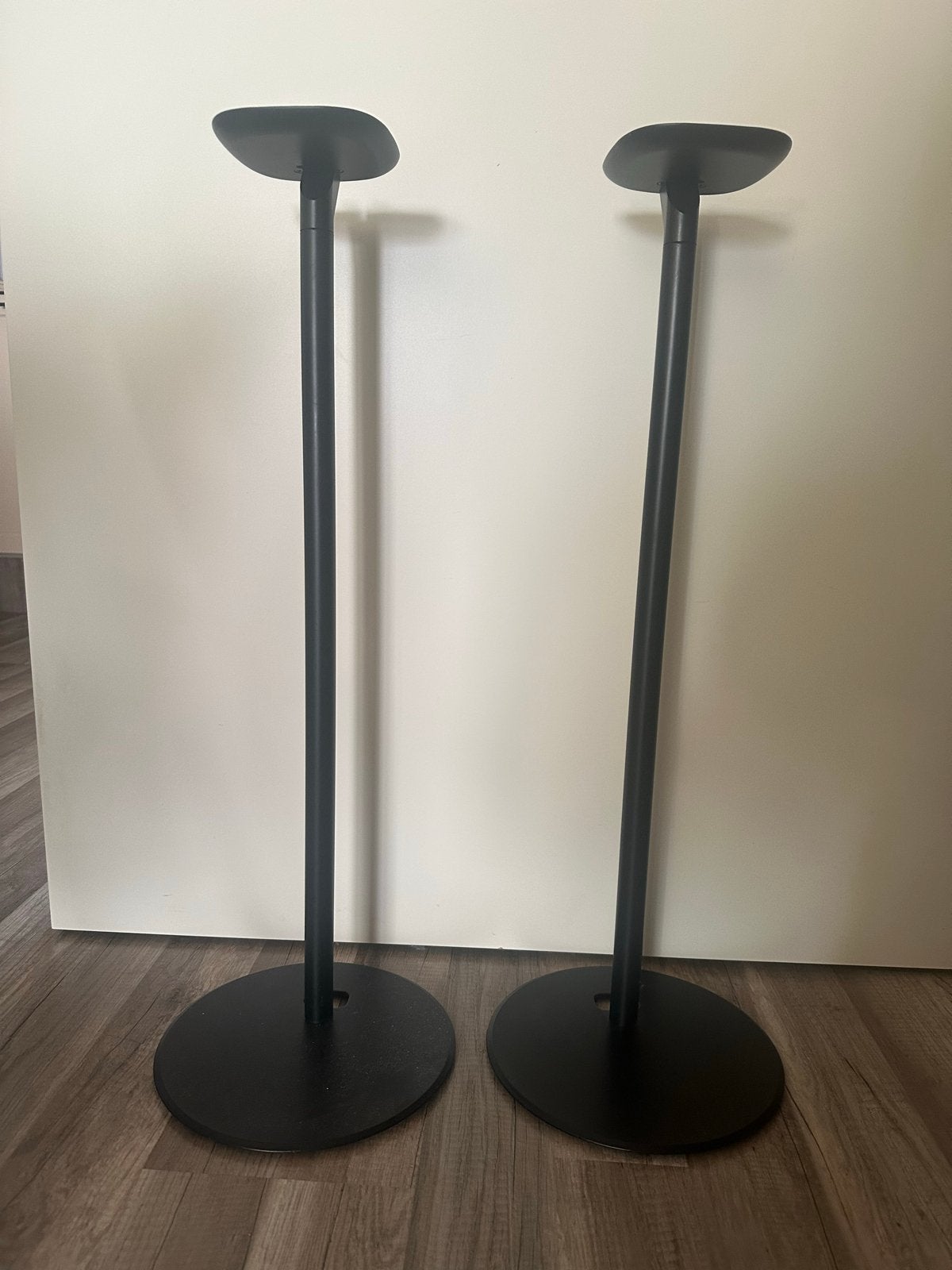 Sonos One Standaarden - Zwart (Set van 2), Audio, Tv en Foto, Inclusief standaarden, Overige typen, Ophalen of Verzenden, Zo goed als nieuw