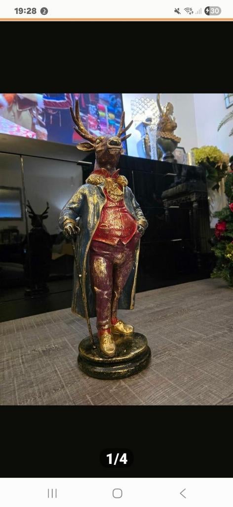 Decoratief Hert Beeld in Kostuum - Uniek Woonaccessoire, Ophalen, Meerkleurig, Overige materialen, Overige stijlen