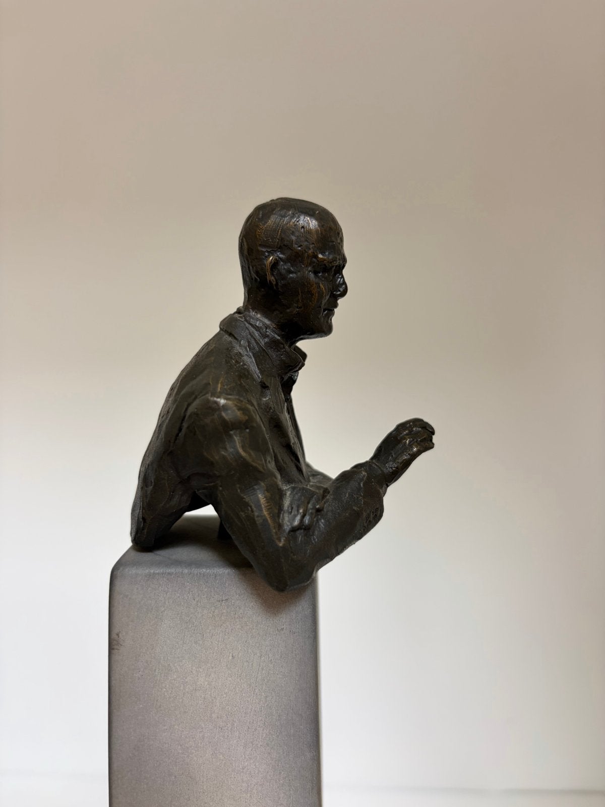 Originele bronzen buste van Pim Fortuyn door Corry Ammerlaan, Antiek en Kunst, Buste, Ophalen of Verzenden, Brons, Bruin