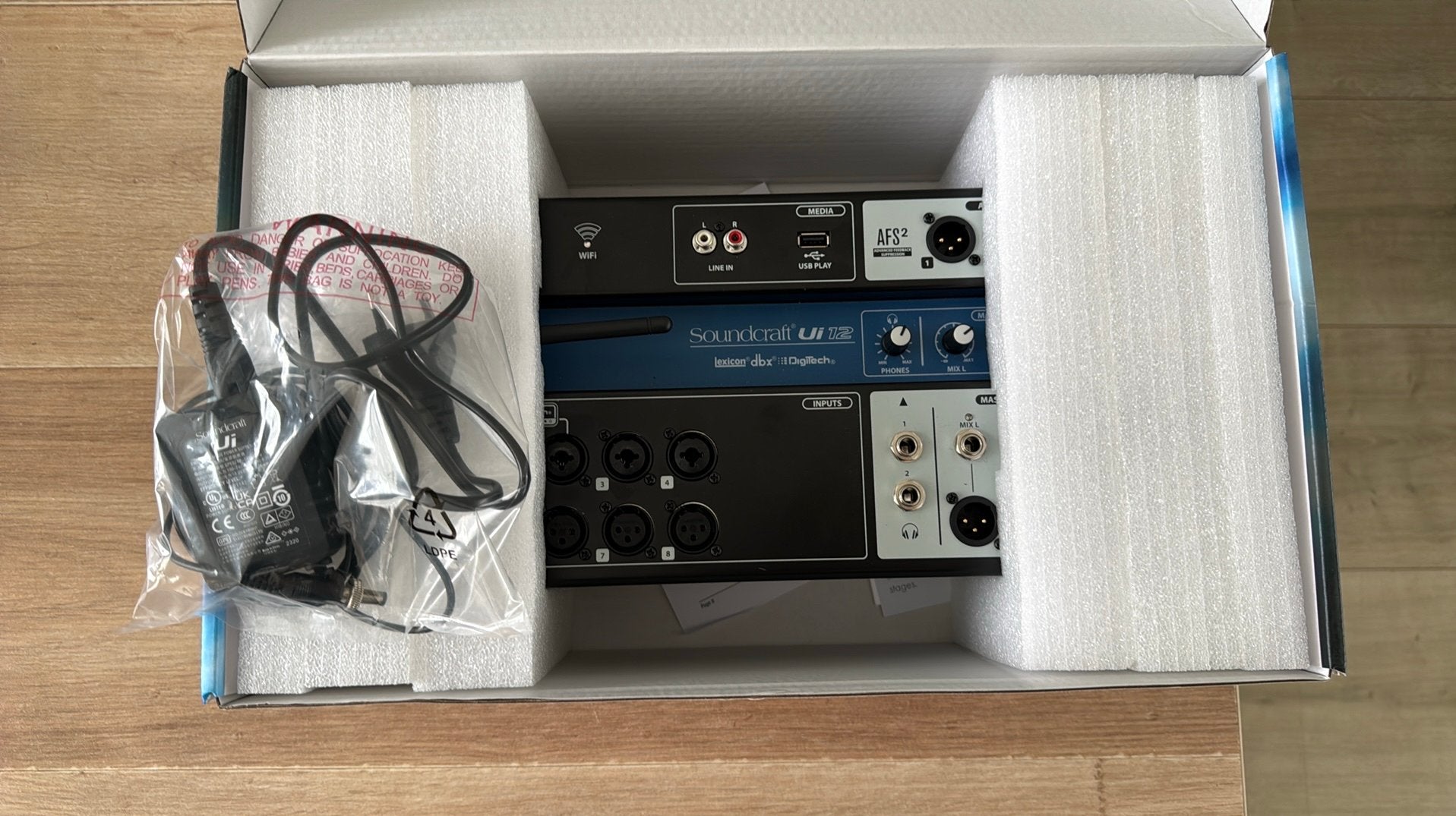 Soundcraft UI 12, Ophalen of Verzenden, Nieuw