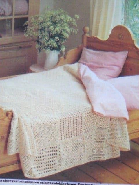 Haakpatroon  Sprei   nr 705, Hobby en Vrije tijd, Verzenden, Nieuw, Haken, Patroon of Boek
