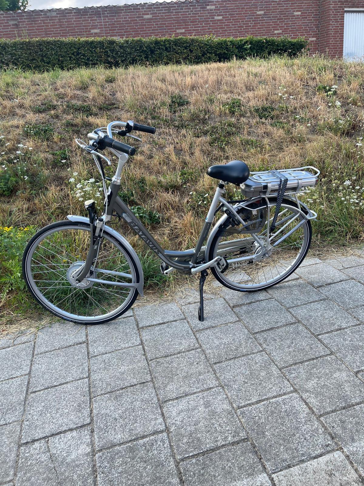 BATAVUS, 51 tot 55 cm, Ophalen of Verzenden, Zo goed als nieuw, Batavus