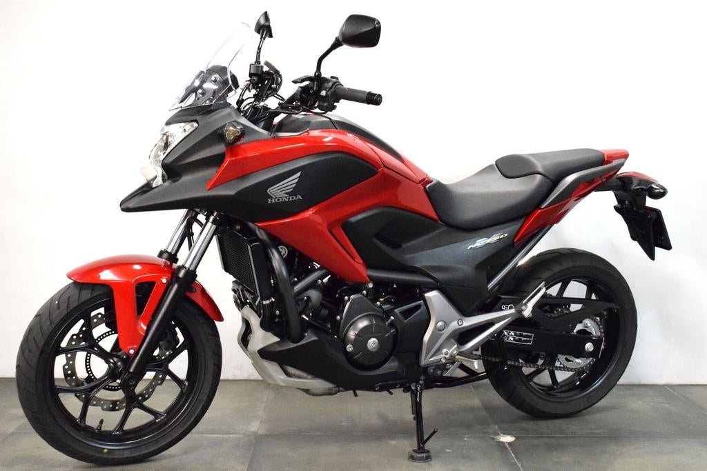 HONDA NC 750 X DCT (bj 2016), Motoren, 2 cilinders, Motorrijbewijs A, Bedrijf, Onbekend