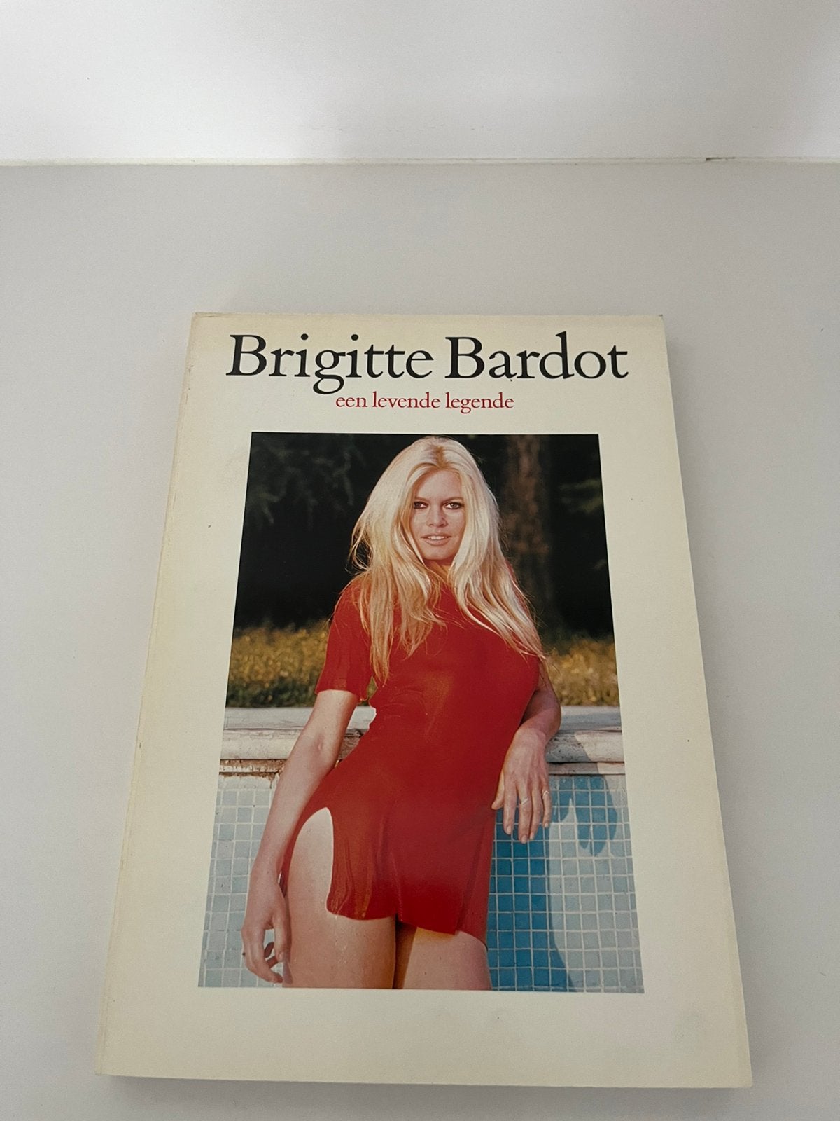 Brigitte Bardot, Ophalen of Verzenden, Gelezen