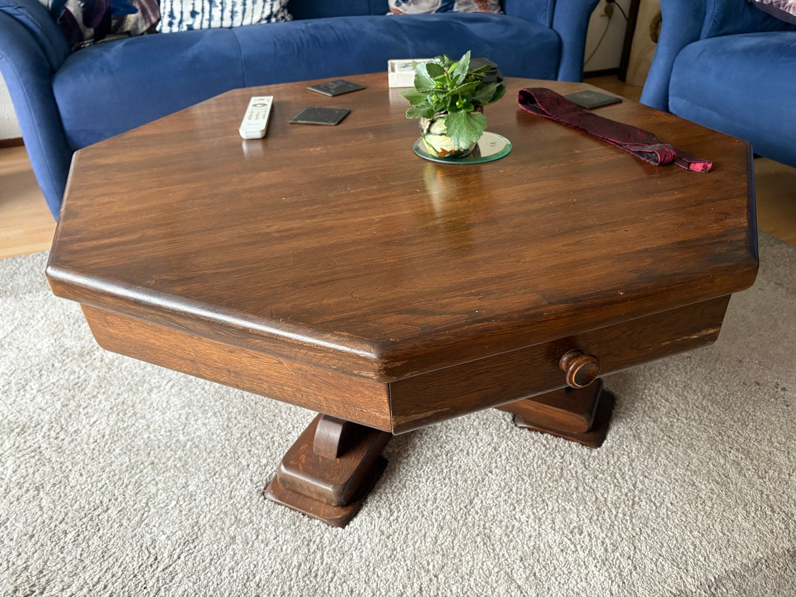 Unieke achthoekige salontafel van massief hout, Ophalen, Gebruikt, 100 tot 150 cm, 50 tot 100 cm