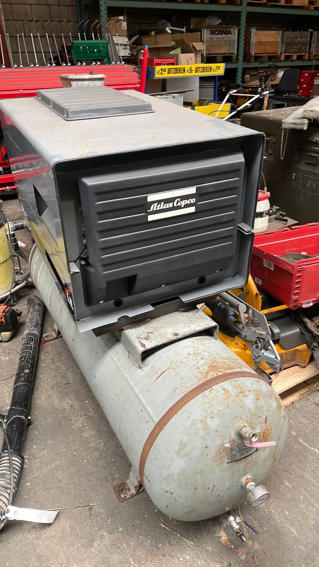 Airlet LE compressor, 100 liter of meer, Ophalen, Zo goed als nieuw