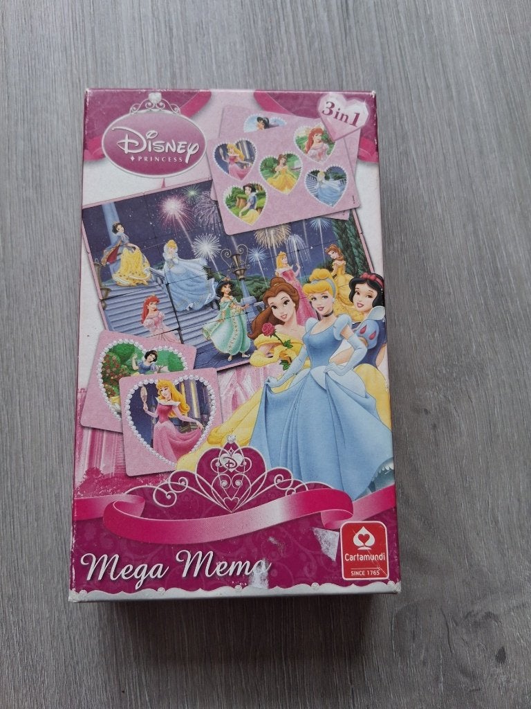 Disney prinsessen 3 in 1, Ophalen of Verzenden, Zo goed als nieuw, Puzzelen
