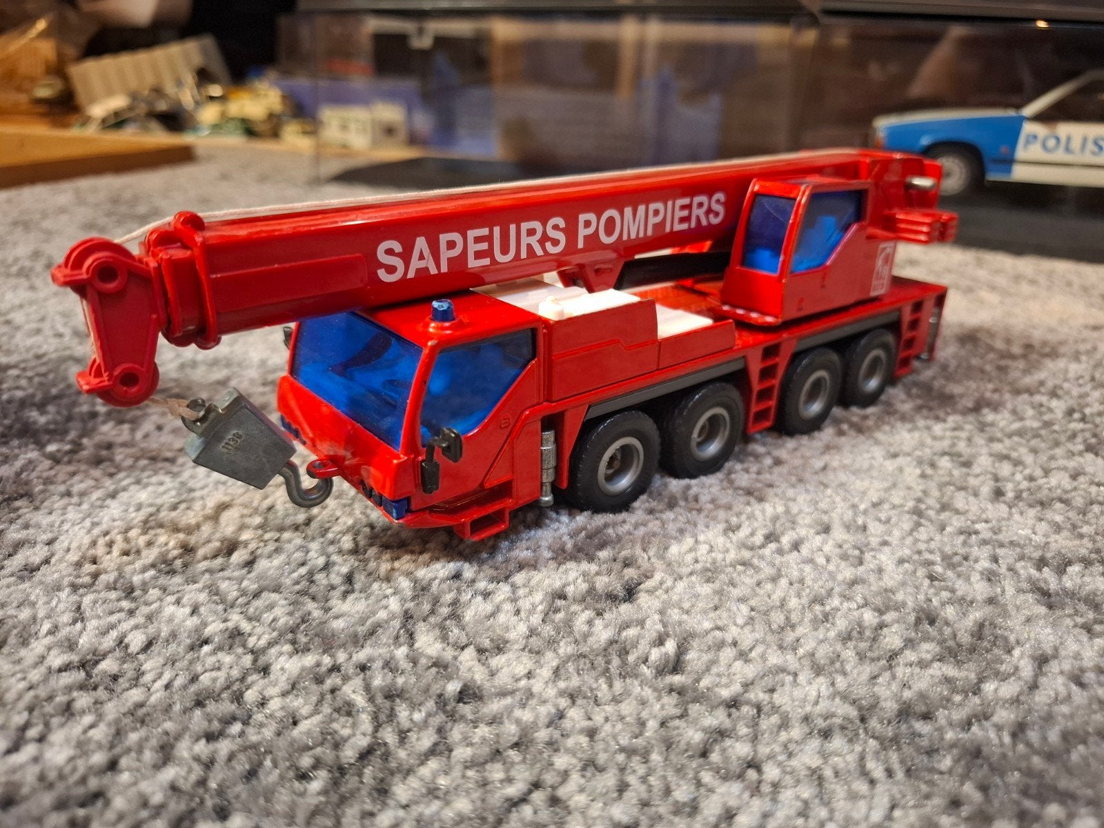 Siku Liebherr Brandweer Kraanwagen Sapeurs Pompiers, Hobby en Vrije tijd, Modelauto's | 1:50, Ophalen of Verzenden