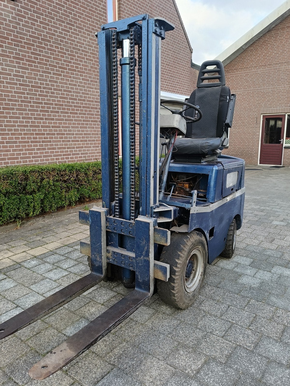Esslingen diesel heftruck, Ophalen, Gebruikt