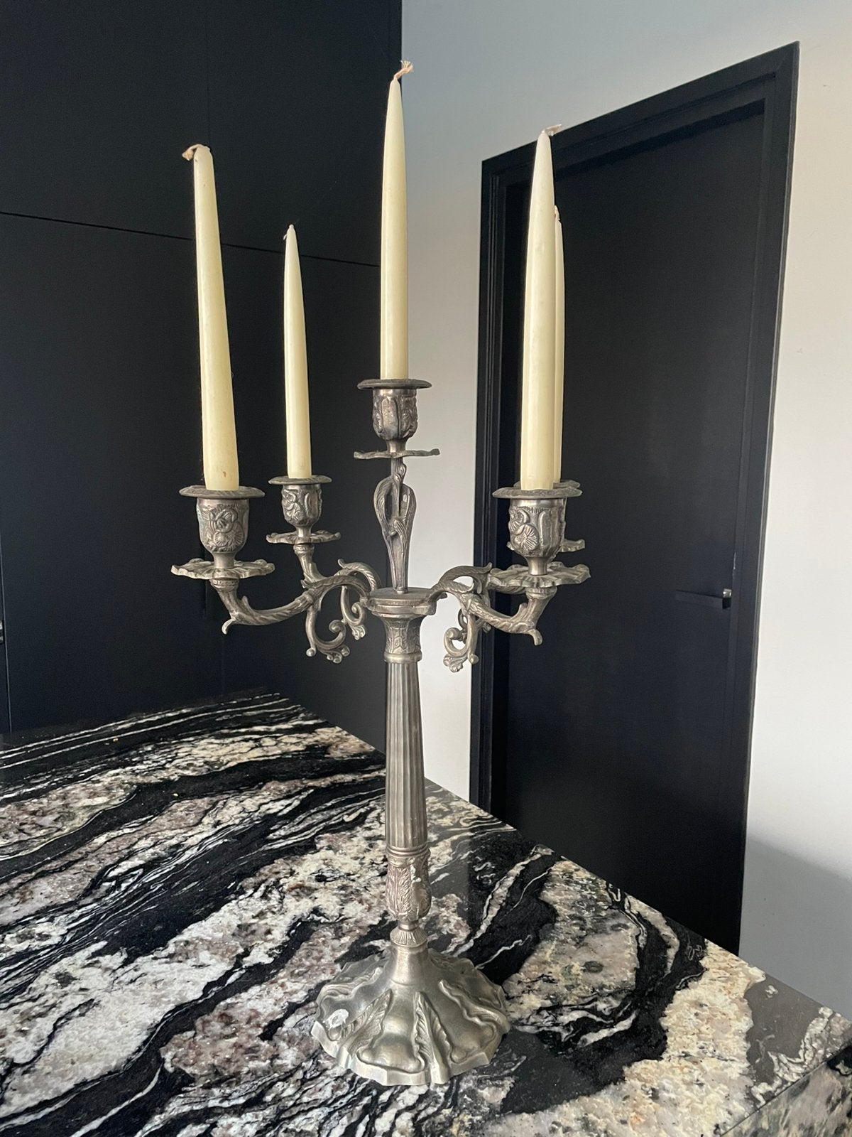 Grote 55 cm kandelaar met armen barok, Ophalen of Verzenden