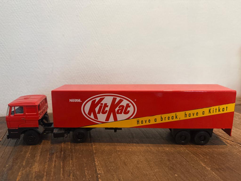 Lion Toys - KitKat Vrachtwagen Model, Overige merken, Gebruikt, 1:50 of kleiner, Ophalen of Verzenden
