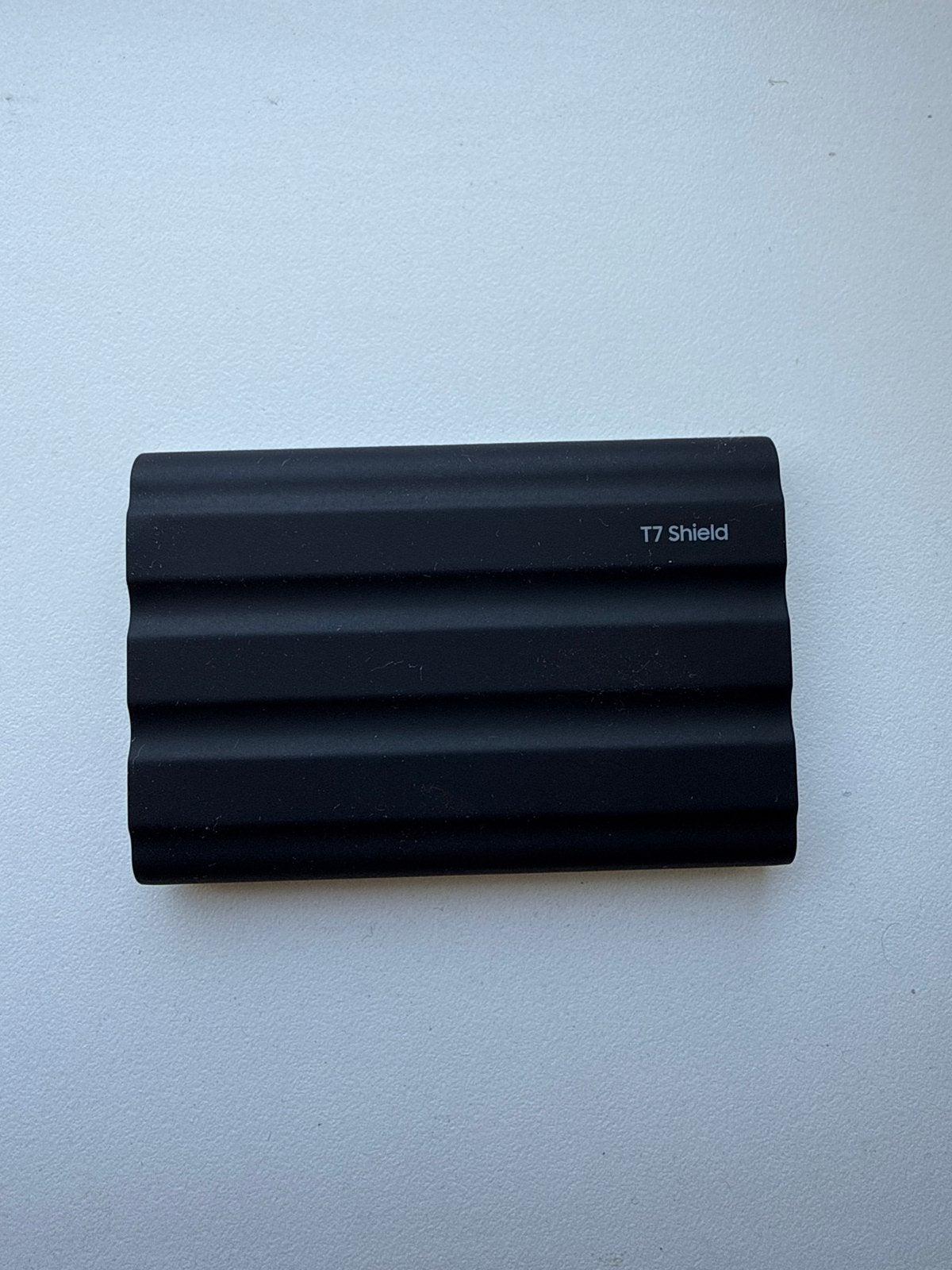 Samsung T7 Shield 4TB Externe SSD - Robuust en Snel, Computers en Software, Harde schijven, Zo goed als nieuw, Server, Extern