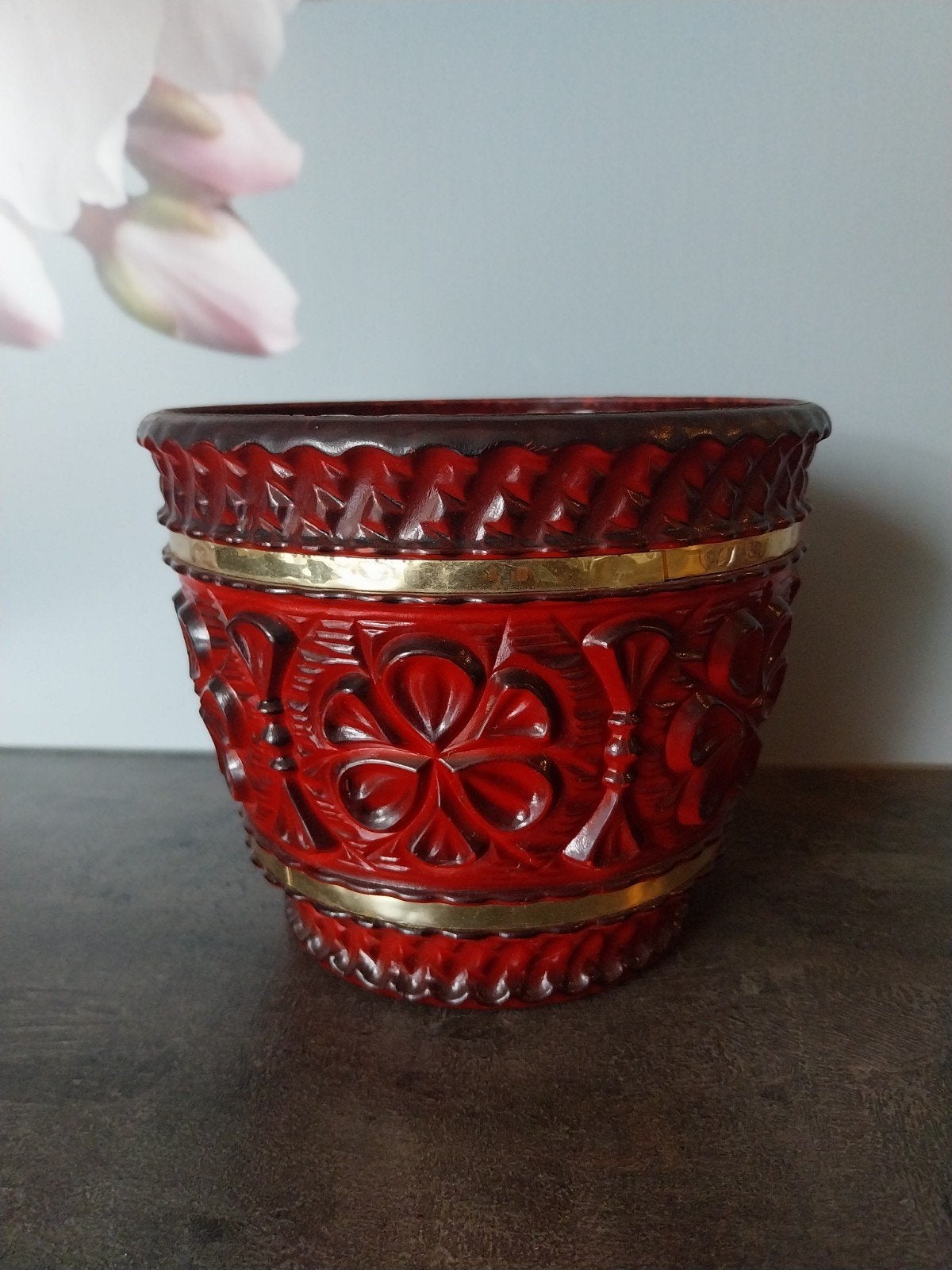 Vintage Rode Bloempot met Gouden Banden, Ophalen of Verzenden