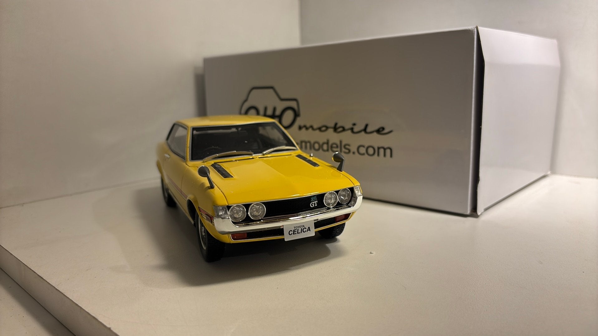 Toyota Celica gt coupe yellow otto mobile 1.18, Ophalen of Verzenden, A, A, A