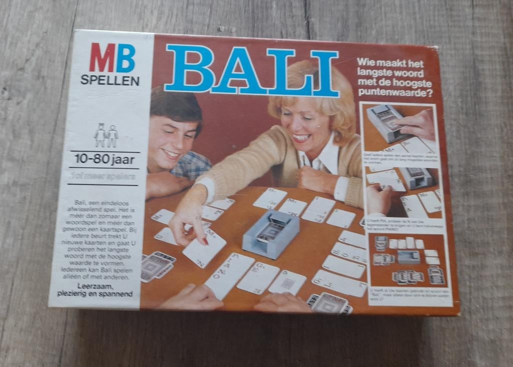Bali Woordspel MB Spellen - Klassiek Kaartspel, Vijf spelers of meer, Ophalen of Verzenden, Gebruikt, MB Spellen