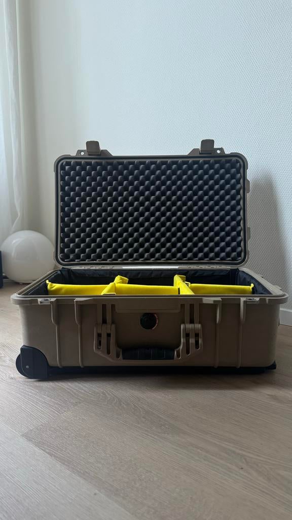 Peli Case 1510 Desert Tan/Coyote met interieur, Muziek en Instrumenten, Behuizingen en Koffers, Ophalen of Verzenden, Gebruikt