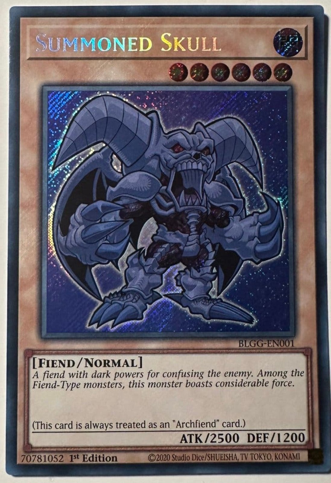 Yu-Gi-Oh! Toon Style Summoned Skull BLGG 1st Edition !, Ophalen of Verzenden, Zo goed als nieuw, Losse kaart, Foil