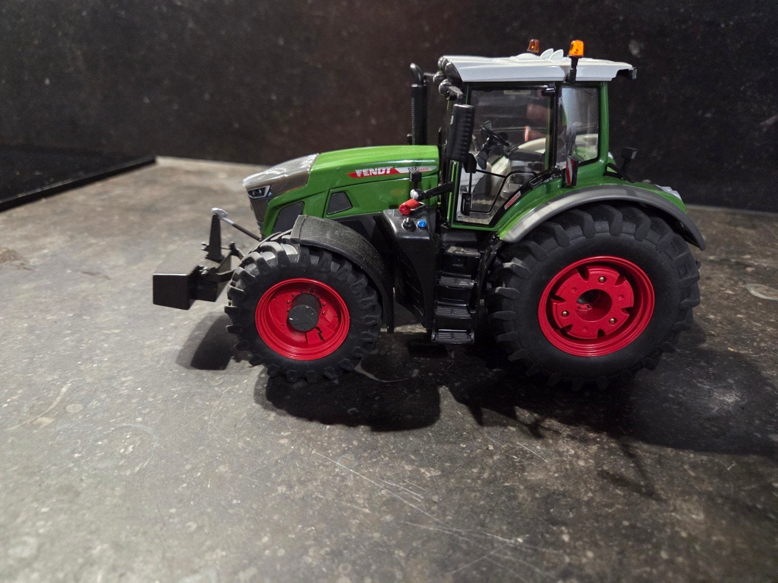 Fendt 942 verbouwd, Hobby en Vrije tijd, Ophalen of Verzenden, Zo goed als nieuw, Tractor of Landbouw, Overige merken
