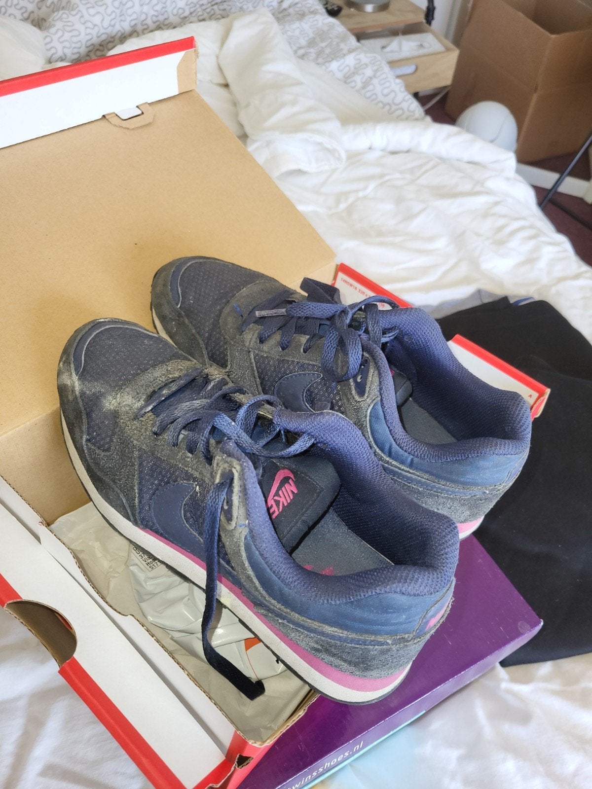 Nike sneakers maat 40, blauw met roze accenten, Blauw, Nike, Ophalen of Verzenden, Sneakers of Gympen
