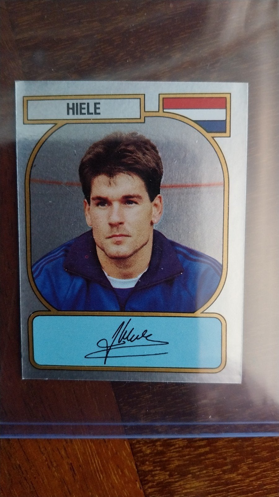 Panini Voetbal 89 sticker #356 - Joop Hiele, Verzamelen, Ophalen of Verzenden, Zo goed als nieuw, Poster, Plaatje of Sticker