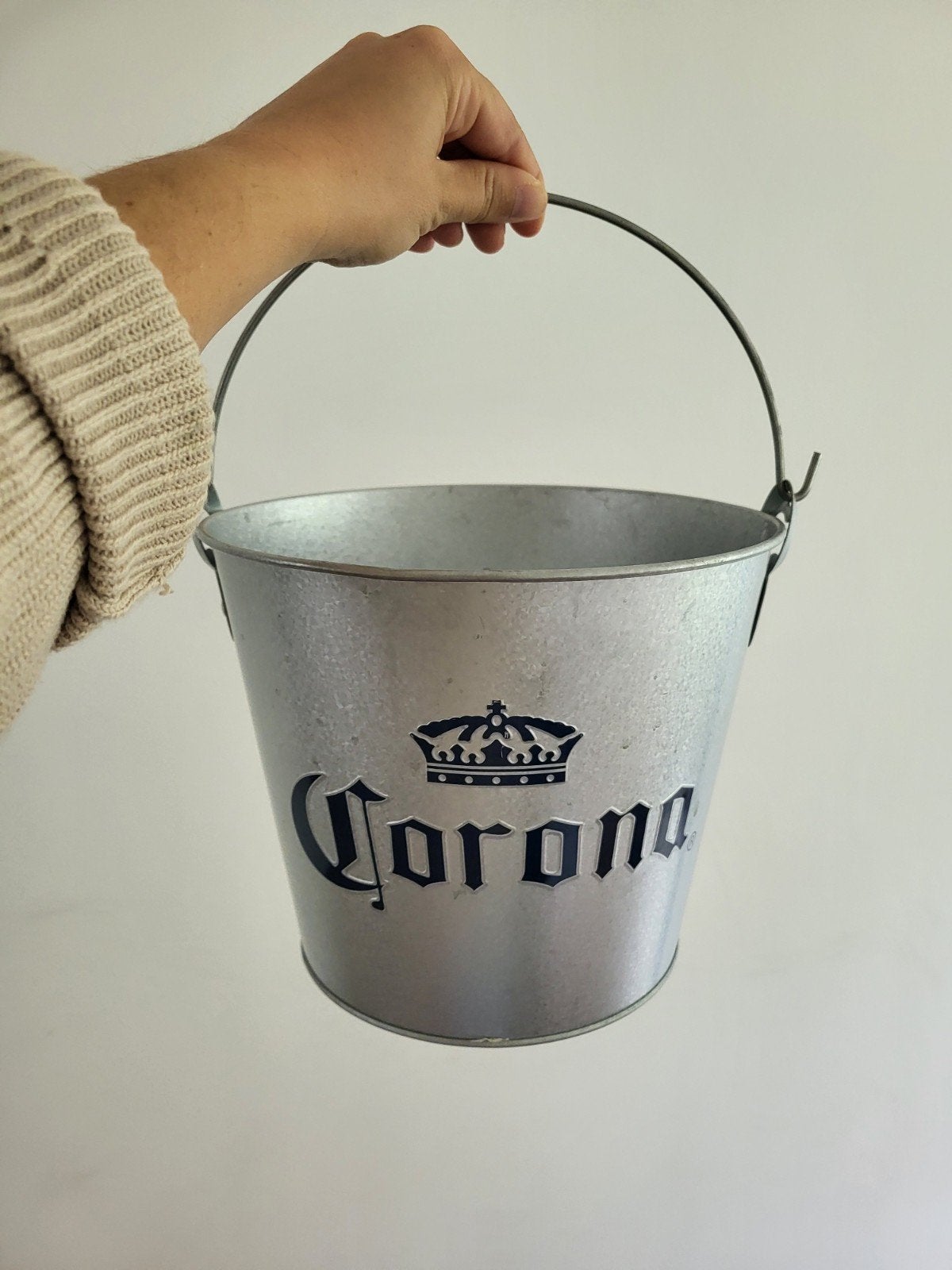 Corona emmer - Gegalvaniseerd metaal met handgreep, Verzamelen, Biermerken, Ophalen, Gebruikt