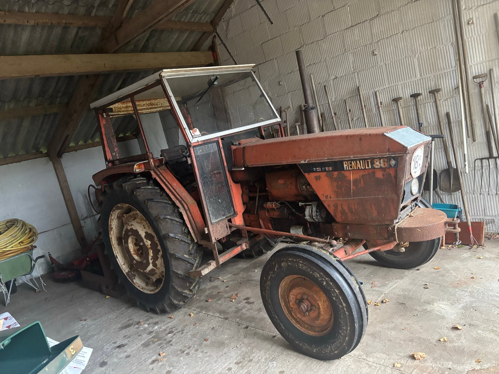Renault 86 Oldtimer Tractor - Origineel, Start & Loopt, Ophalen, Oldtimer, Renault, 5000 tot 7500