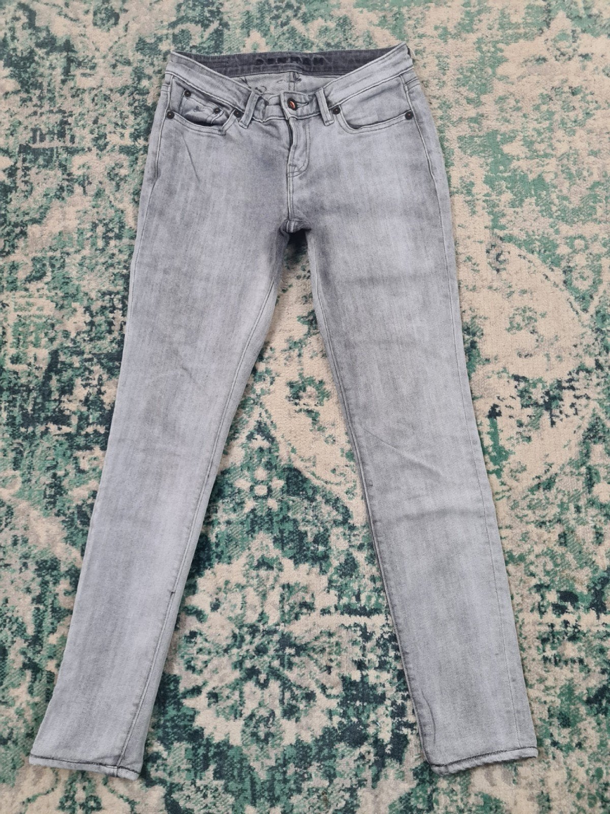 Denham sharp skinny fit W24 L32 Dames Tulsi2432 Grijs, Ophalen of Verzenden, Zo goed als nieuw, Grijs, W30 - W32 (confectie 38/40)