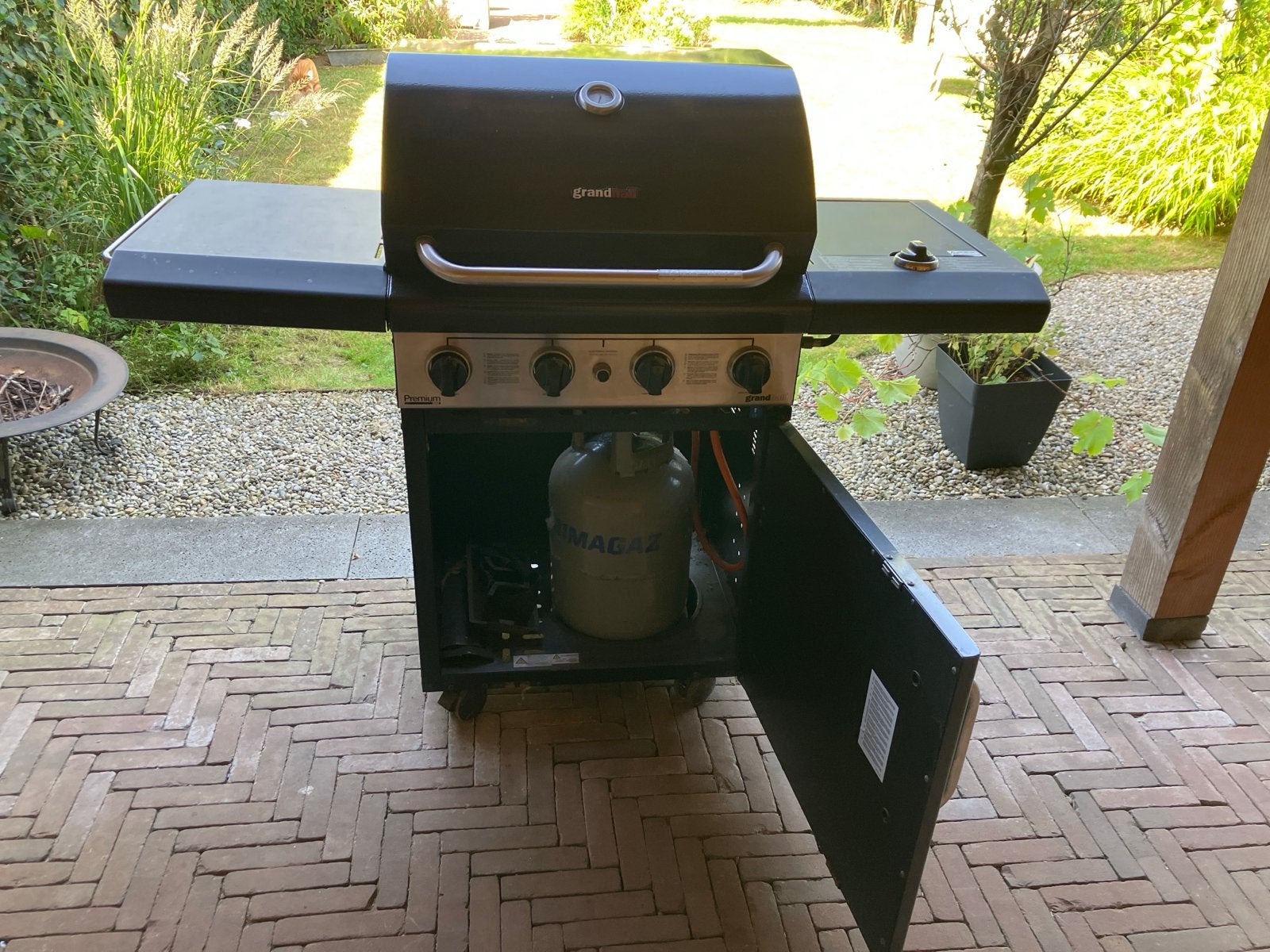 Grandhall Premium 323 BBQ met Gas(fles), Ophalen, Gebruikt