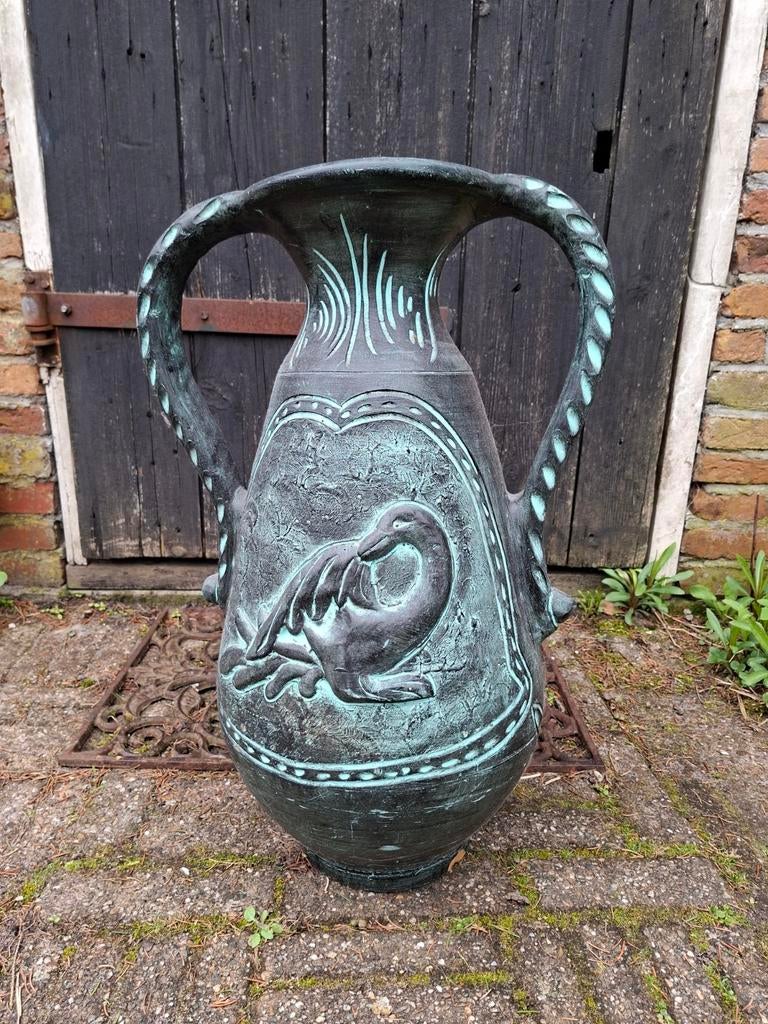 Grote vaas 58cm met reliëf, voor binnen en buiten, Ophalen of Verzenden