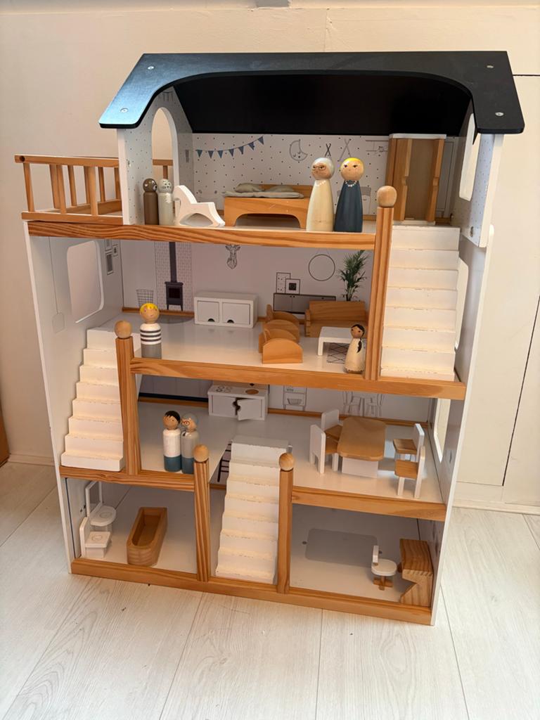Petite Amelie Poppenhuis Compleet, Ophalen of Verzenden, Zo goed als nieuw, Poppenhuis