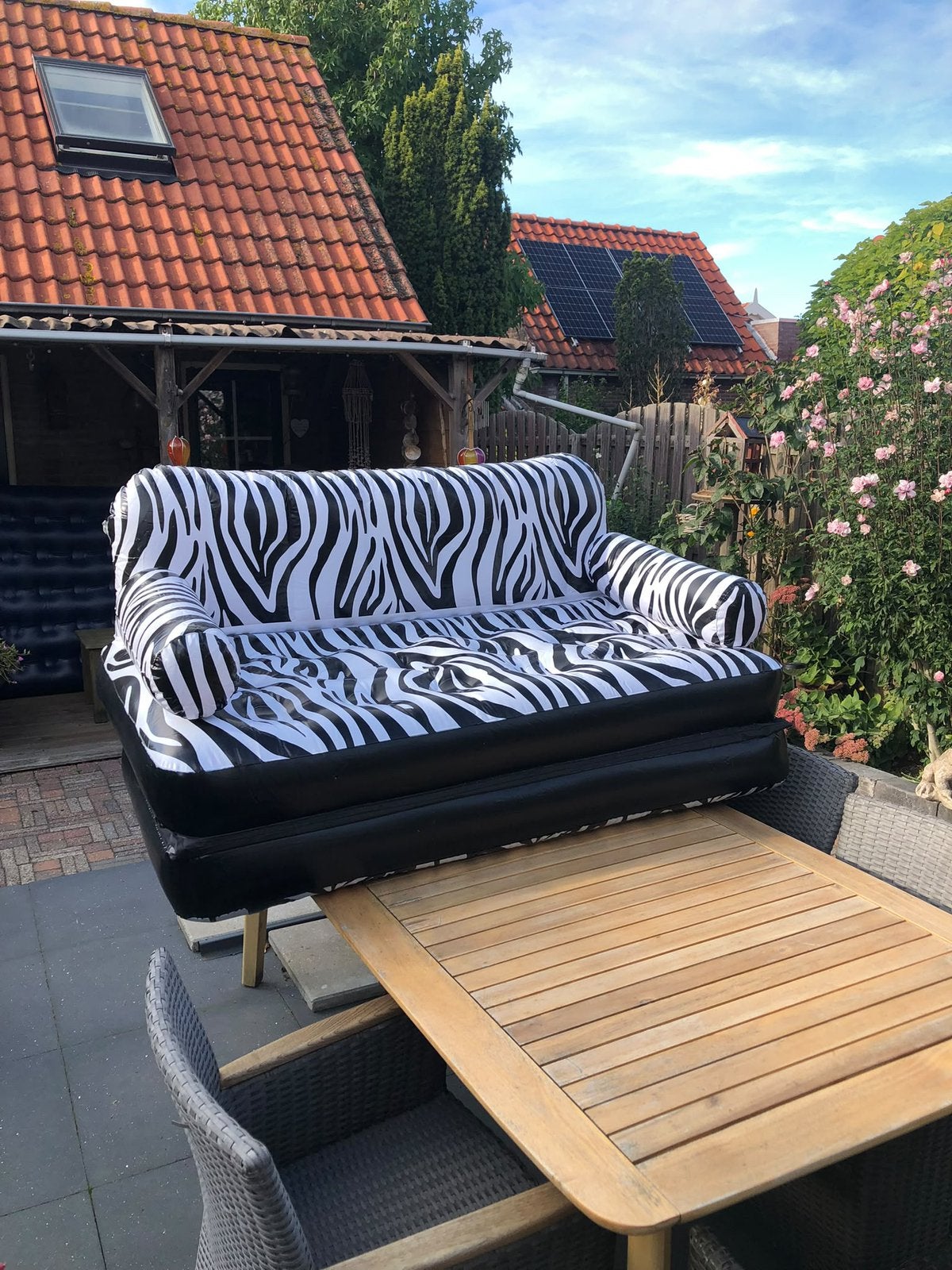 Opblaas bed/bank, 2 zitplaatsen, Kunststof, Gebruikt, Ophalen of Verzenden