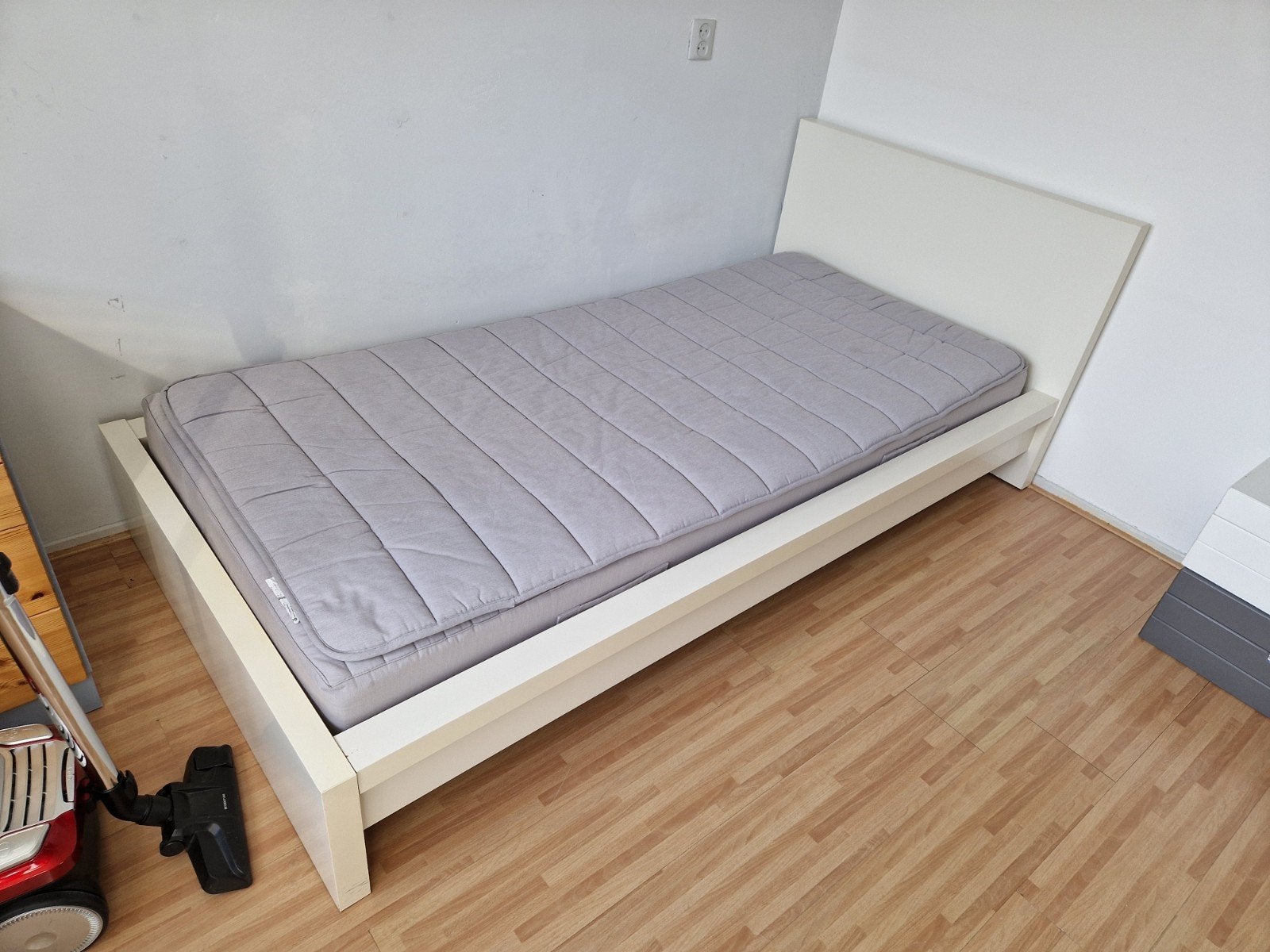 1 persoons bed Ikea Malm, Ophalen, Gebruikt, 90 cm, Eenpersoons
